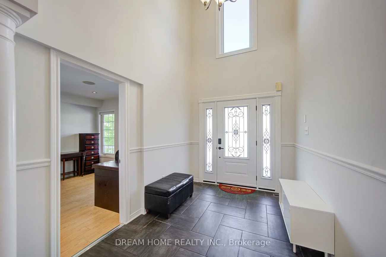 23, Viscount, Mt Albert, East Gwillimbury