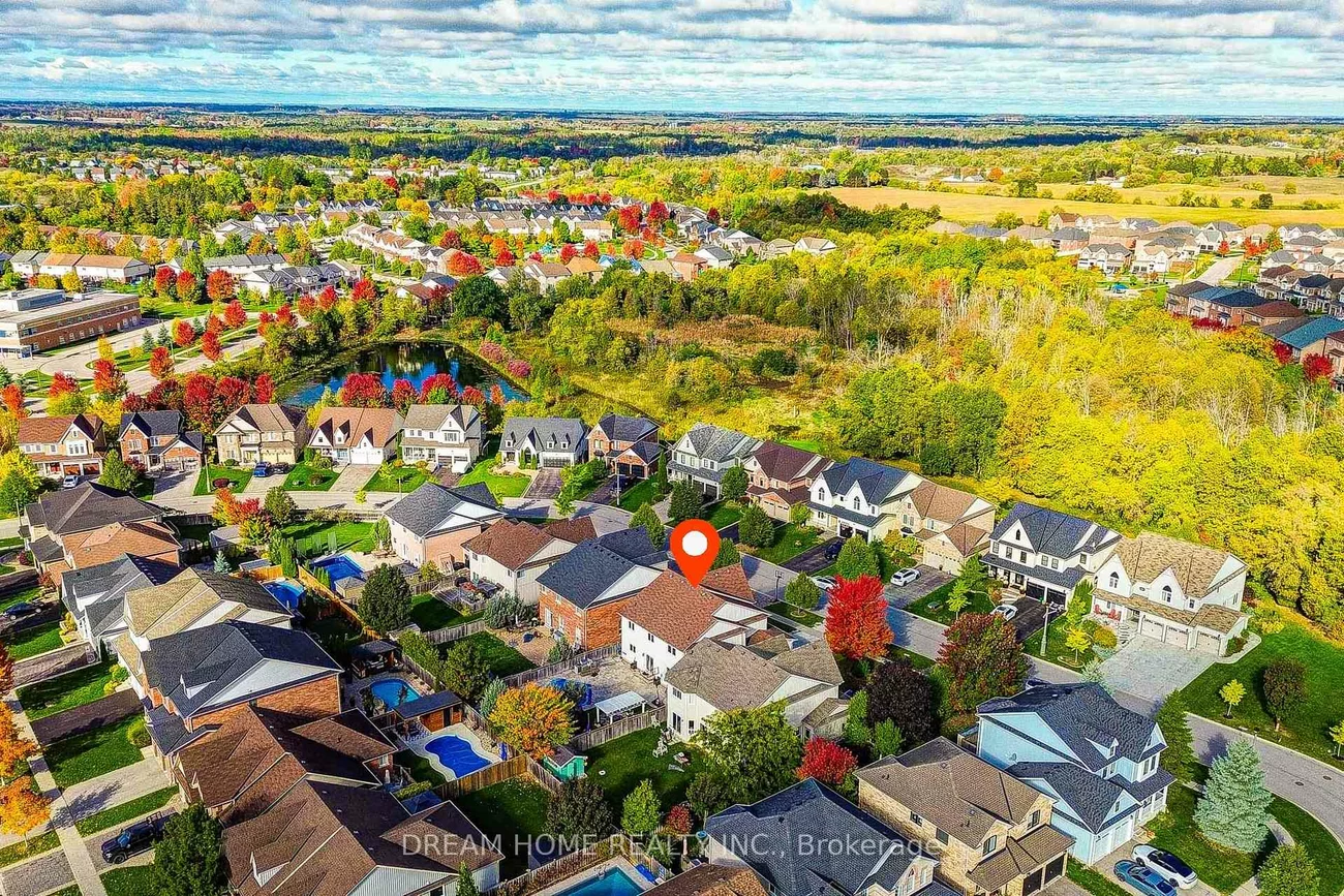 23, Viscount, Mt Albert, East Gwillimbury