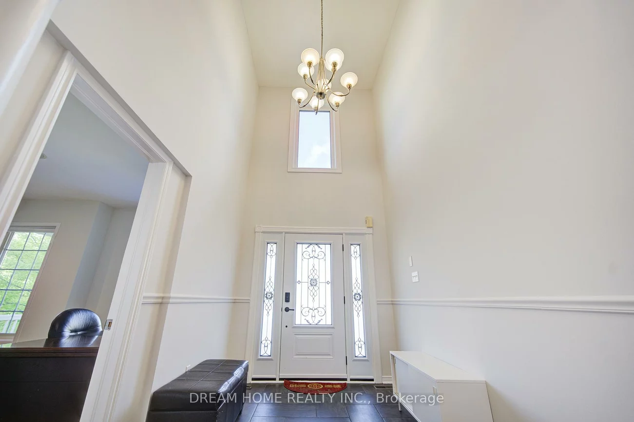 23, Viscount, Mt Albert, East Gwillimbury