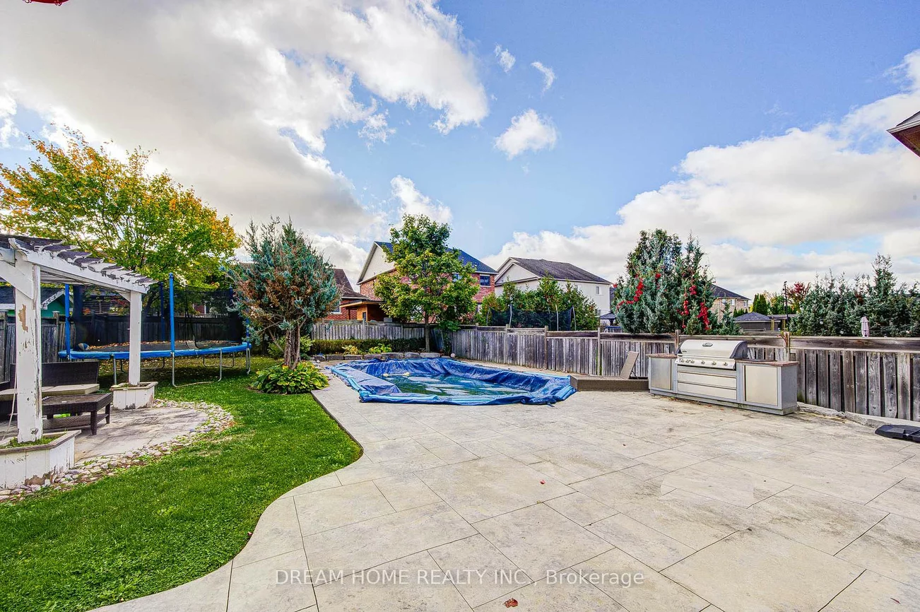 23, Viscount, Mt Albert, East Gwillimbury