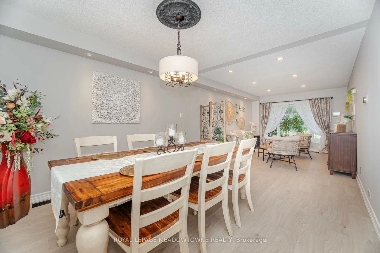 6, Hollis, Holland Landing, East Gwillimbury