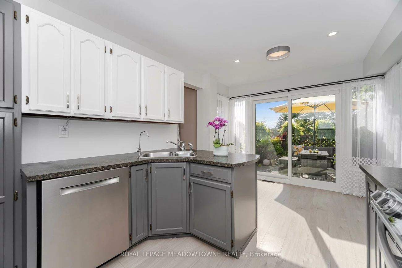 6, Hollis, Holland Landing, East Gwillimbury