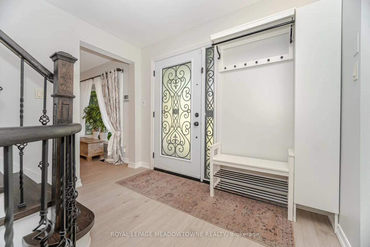 6, Hollis, Holland Landing, East Gwillimbury