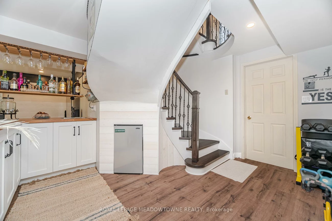 6, Hollis, Holland Landing, East Gwillimbury