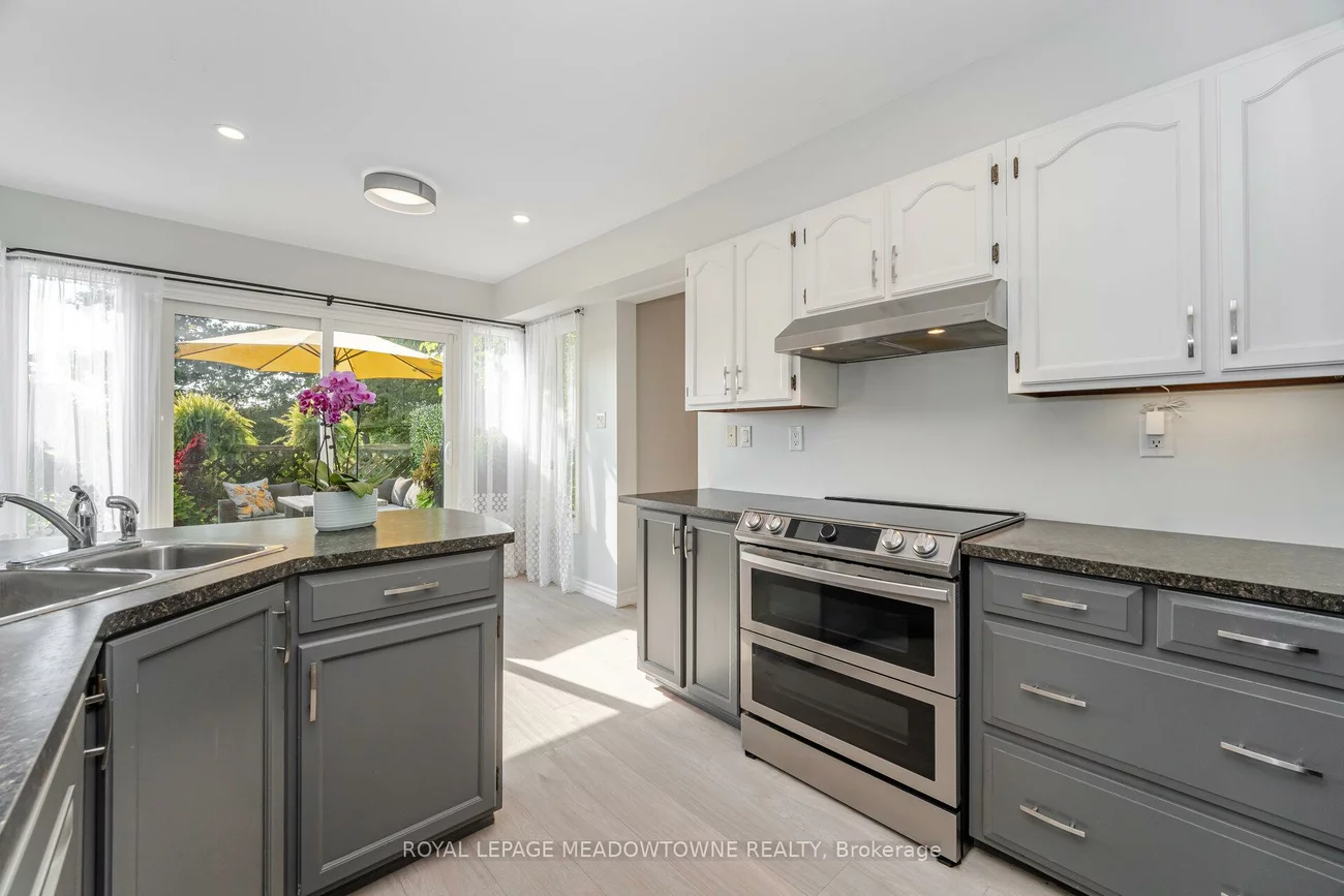 6, Hollis, Holland Landing, East Gwillimbury