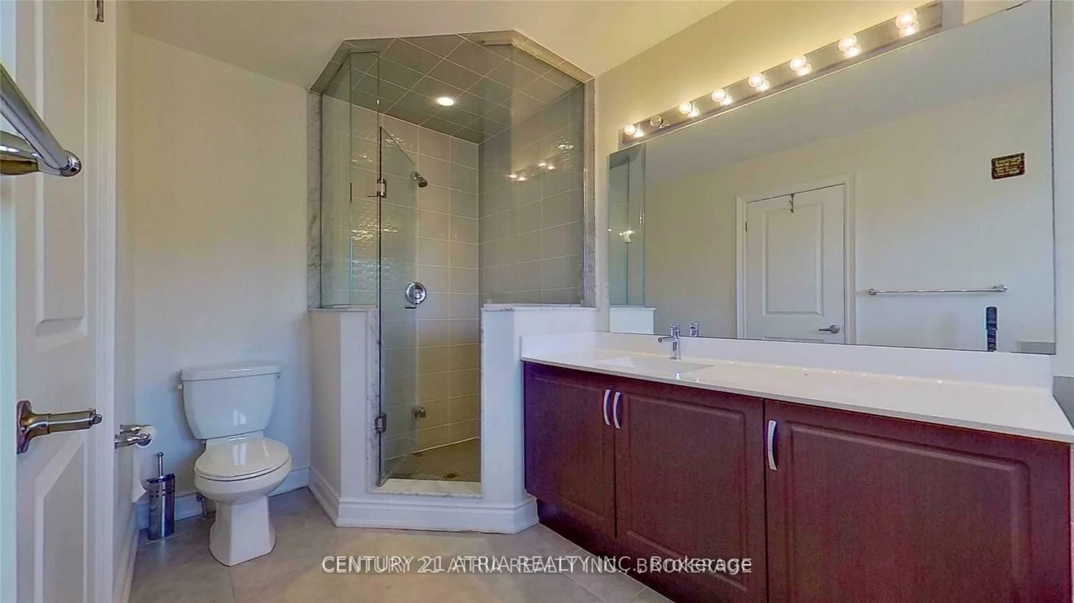 135, Countryman, Sharon, East Gwillimbury