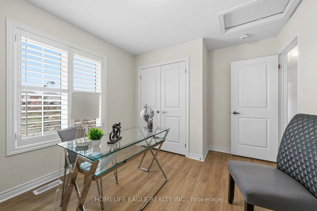 20, Viola, Sharon, East Gwillimbury