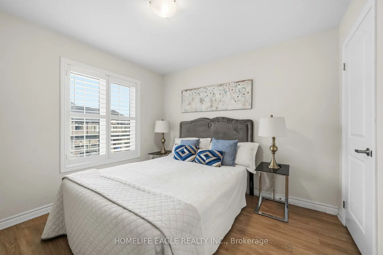 20, Viola, Sharon, East Gwillimbury