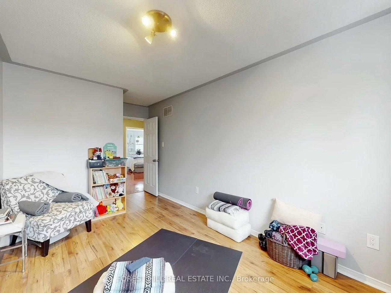 16, Royal Cedar, Holland Landing, East Gwillimbury