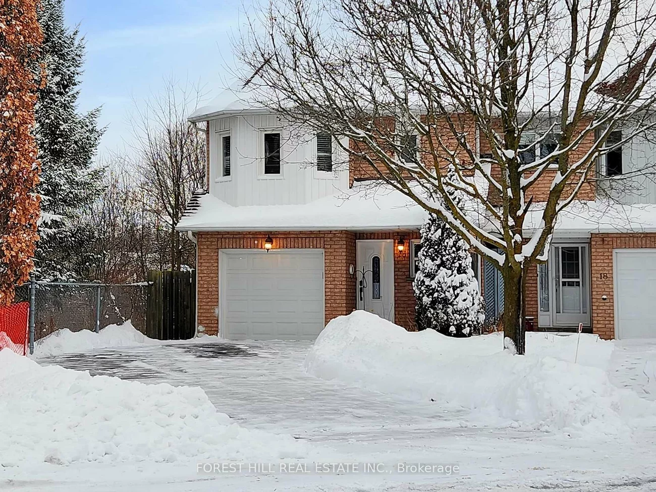 16, Royal Cedar, Holland Landing, East Gwillimbury
