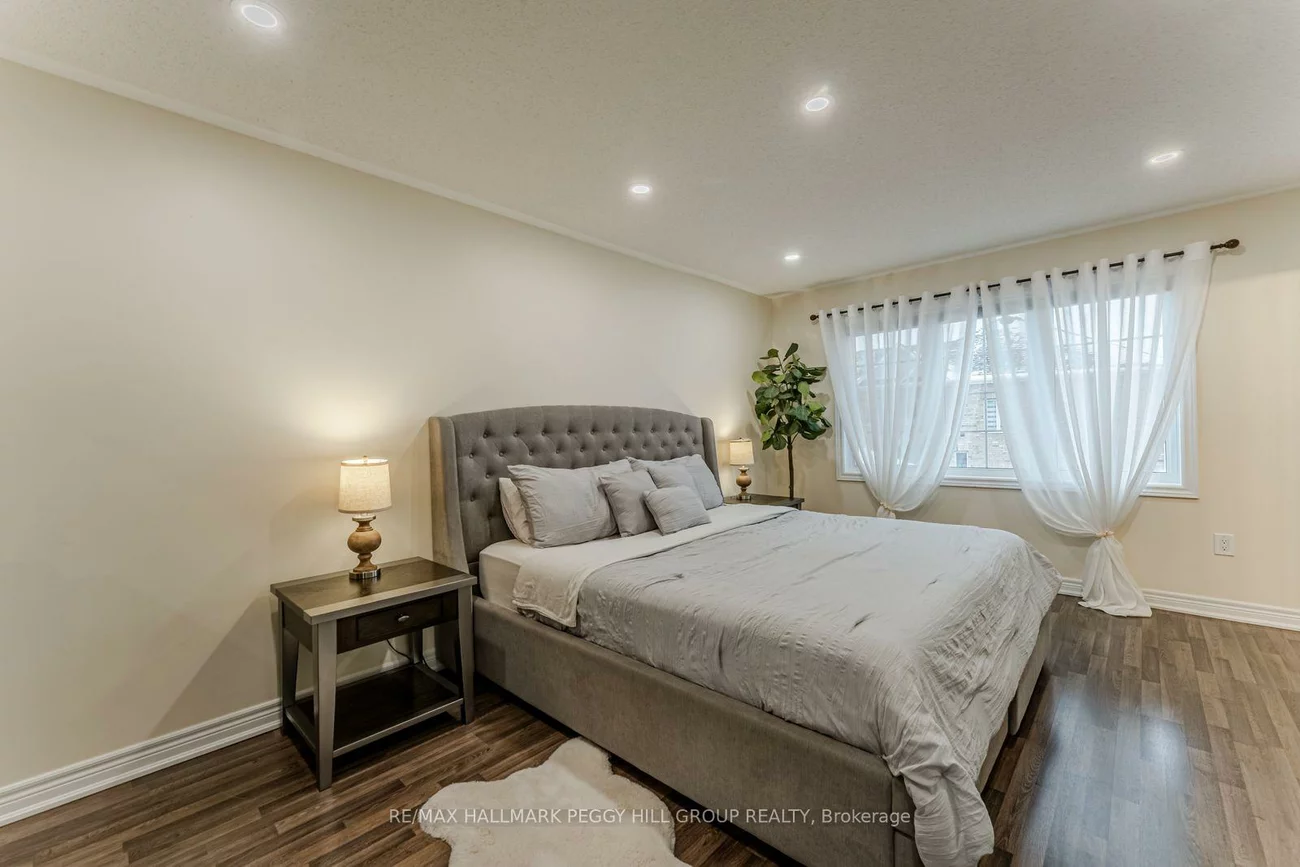 19834, Leslie, Queensville, East Gwillimbury