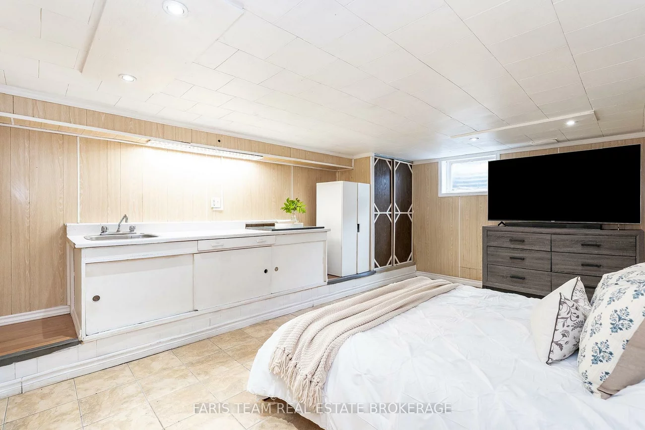 11, Park, Holland Landing, East Gwillimbury