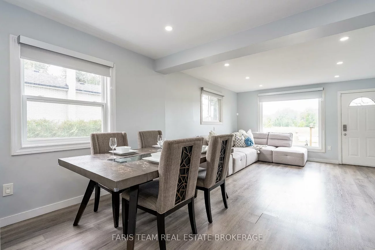 11, Park, Holland Landing, East Gwillimbury