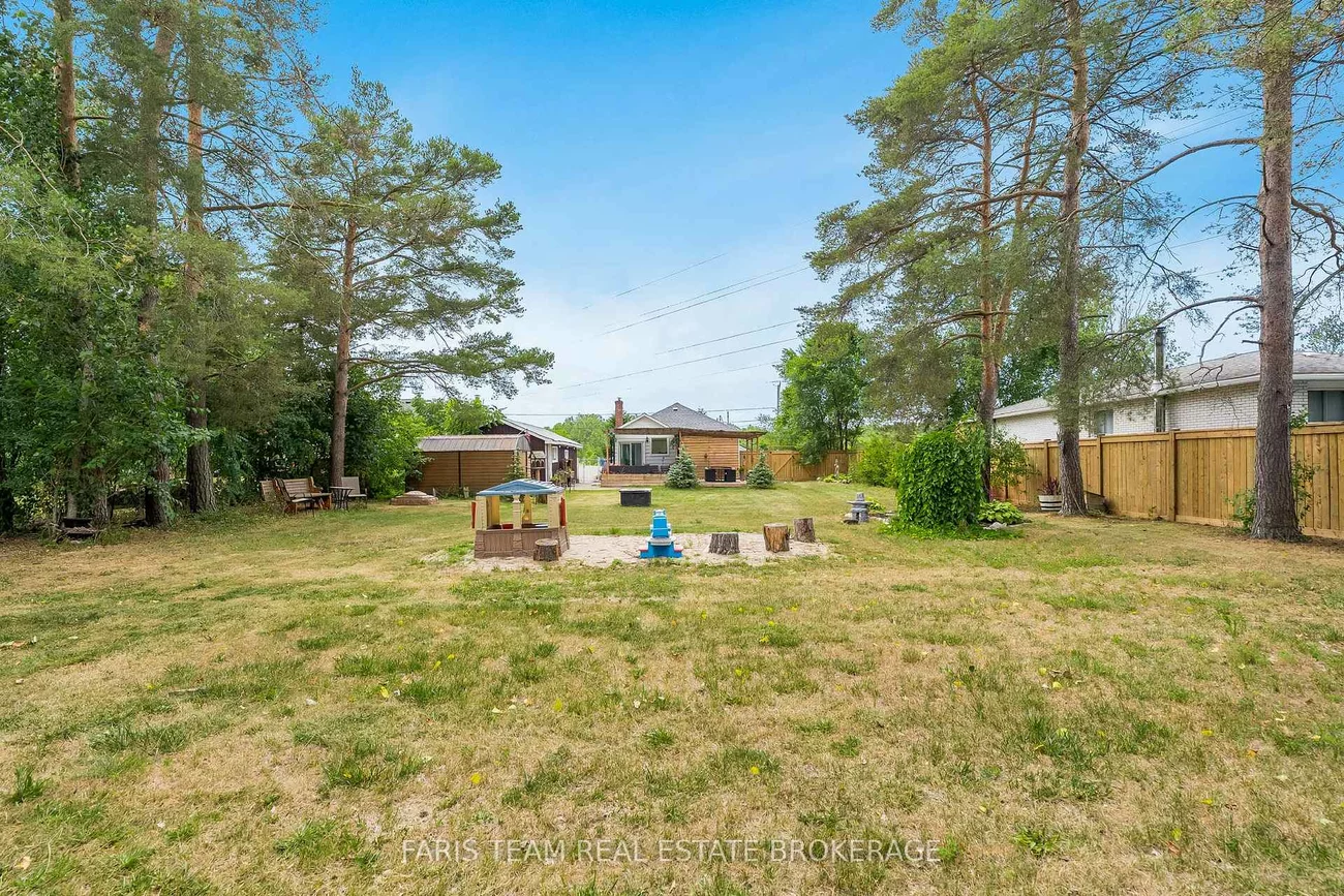 11, Park, Holland Landing, East Gwillimbury