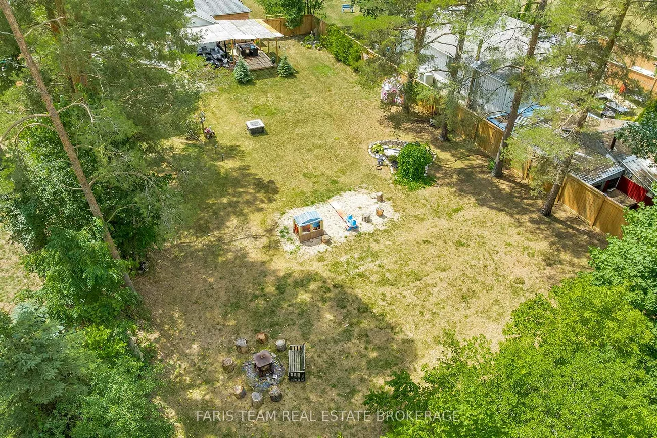 11, Park, Holland Landing, East Gwillimbury