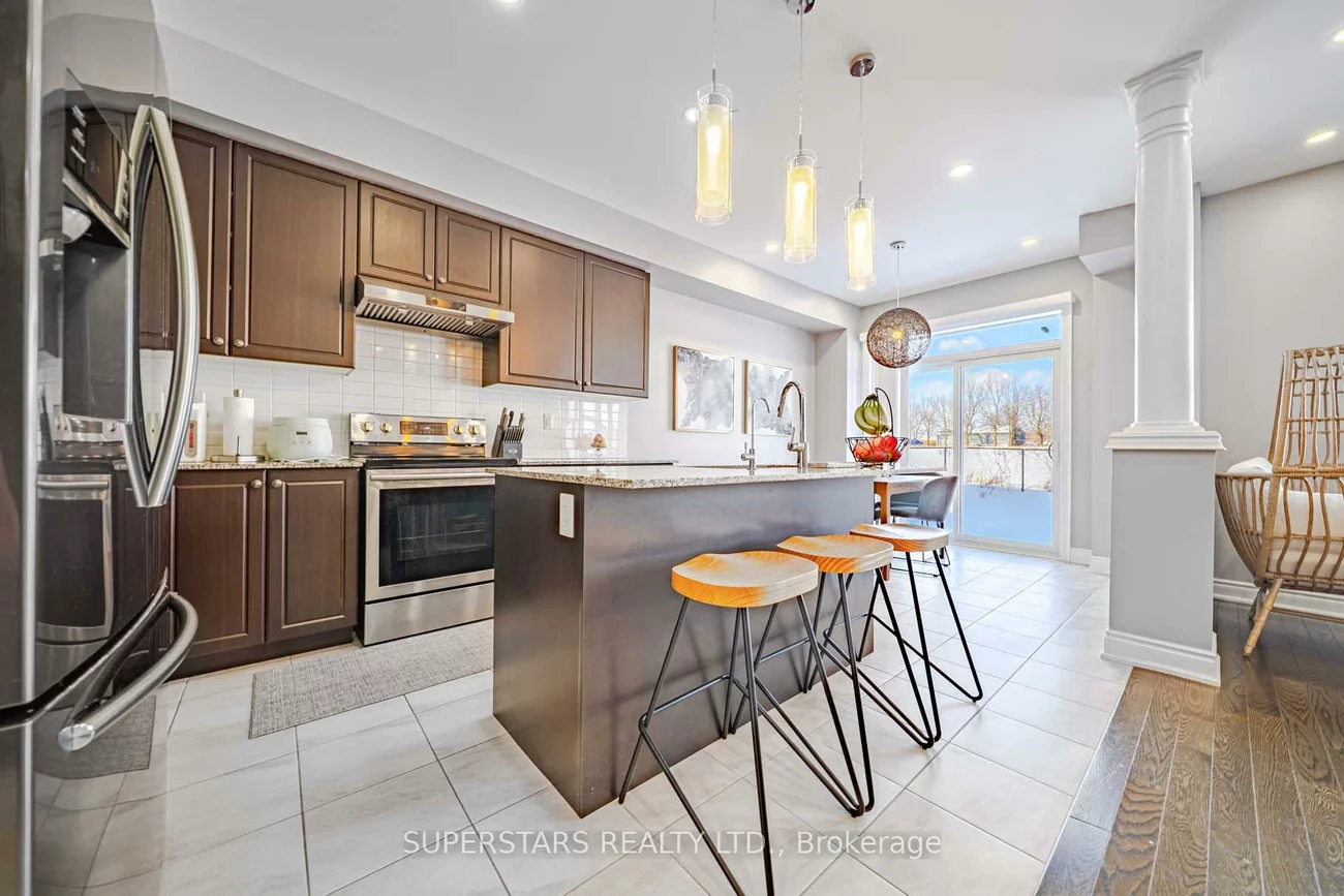 30, Festival, Sharon, East Gwillimbury