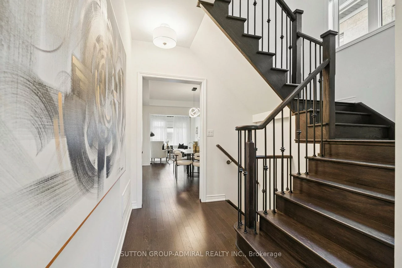 15, John Smith, Holland Landing, East Gwillimbury