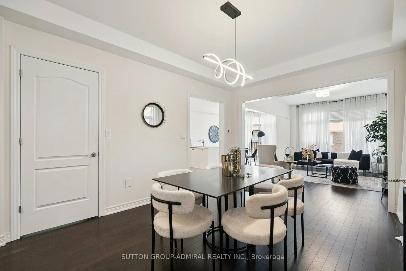 15, John Smith, Holland Landing, East Gwillimbury