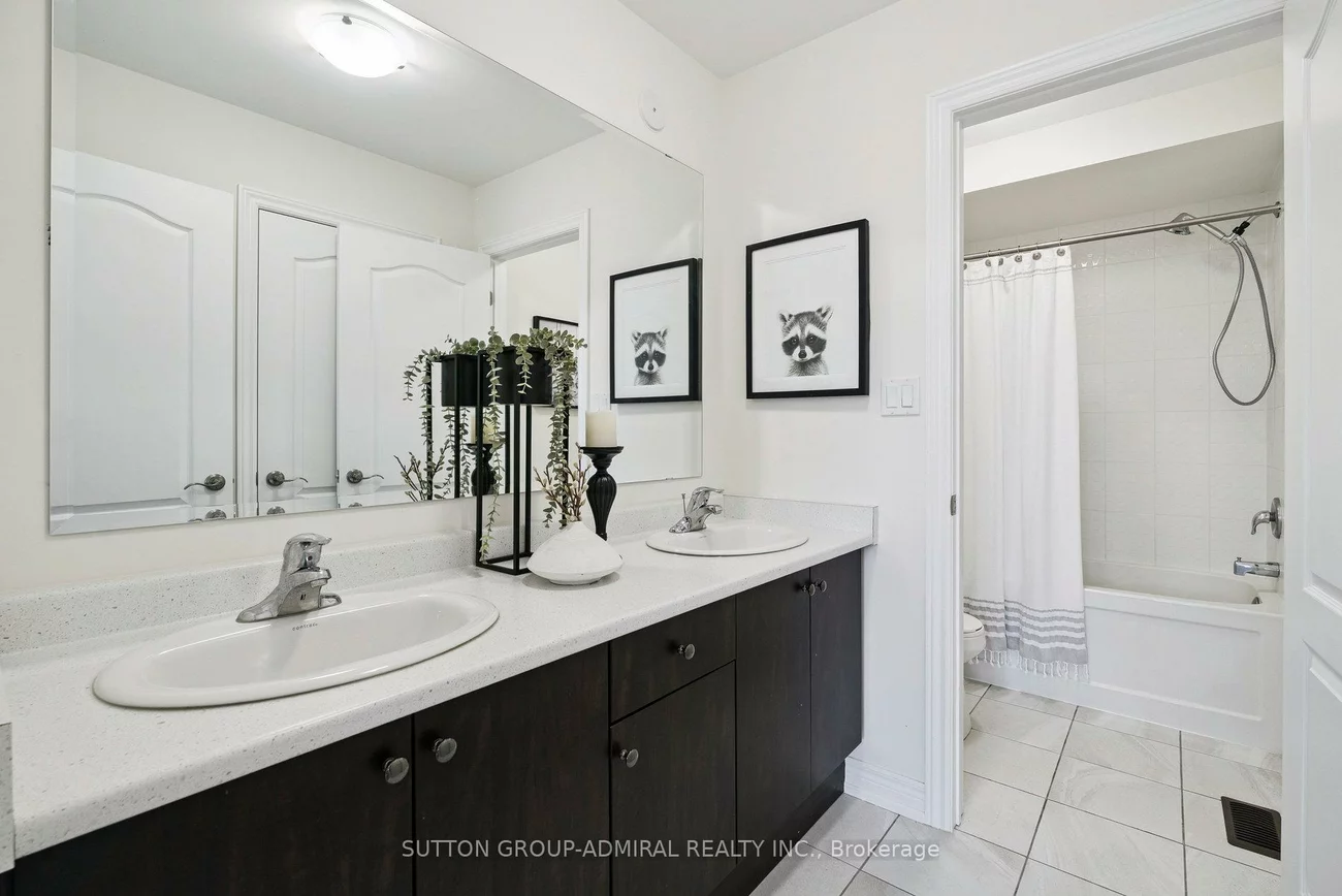 15, John Smith, Holland Landing, East Gwillimbury