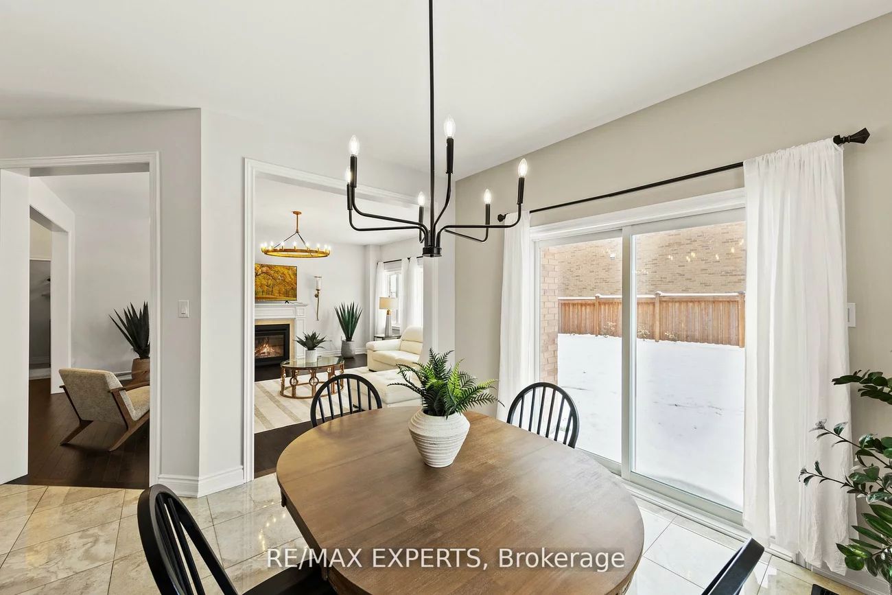 16, Vivian Creek, Mt Albert, East Gwillimbury