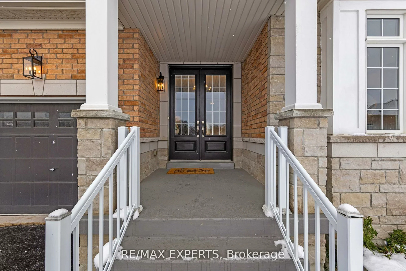 16, Vivian Creek, Mt Albert, East Gwillimbury