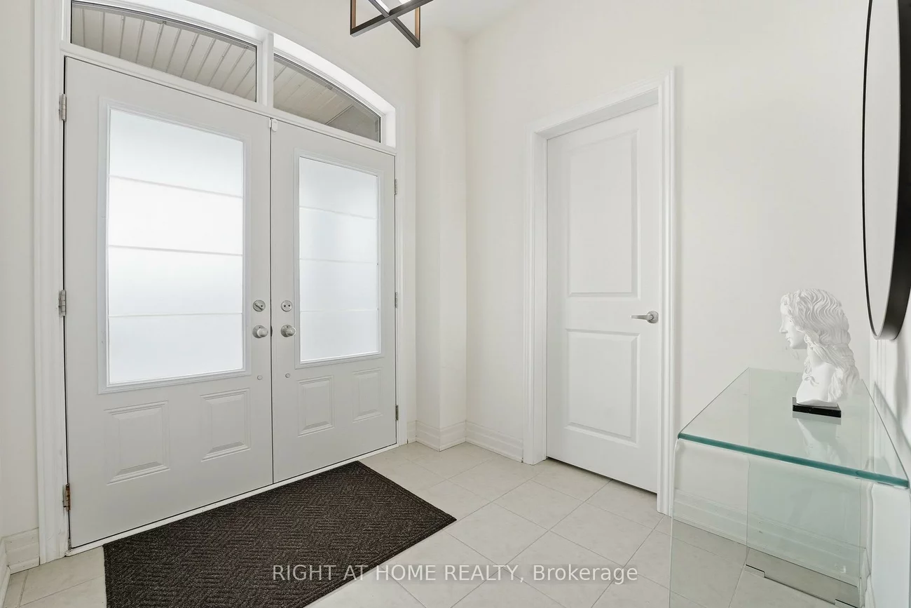 58, Charles White, Sharon, East Gwillimbury