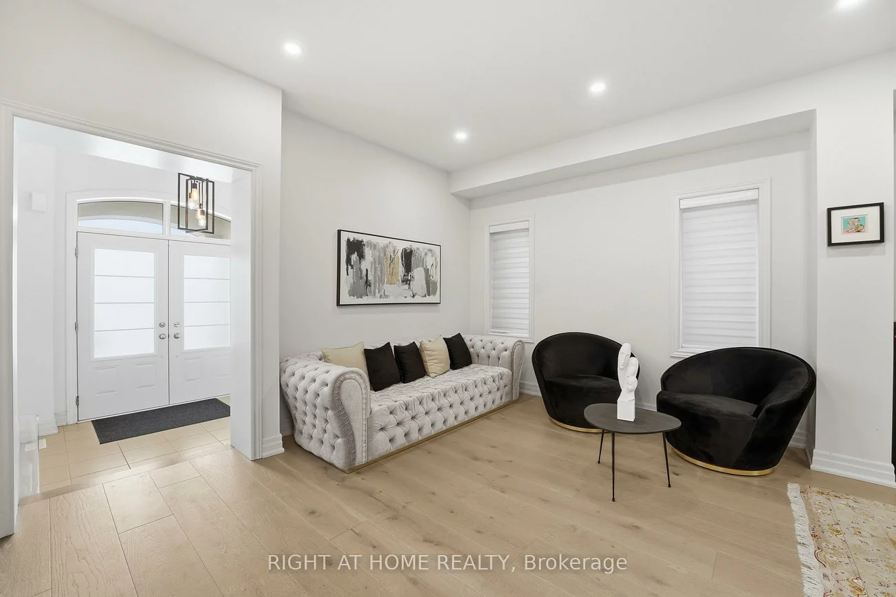 58, Charles White, Sharon, East Gwillimbury