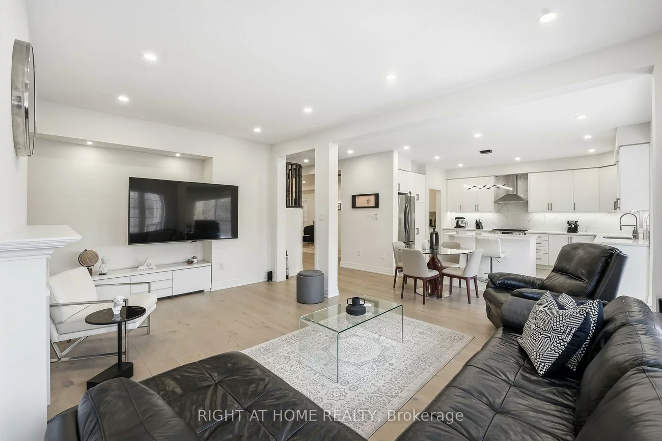 58, Charles White, Sharon, East Gwillimbury