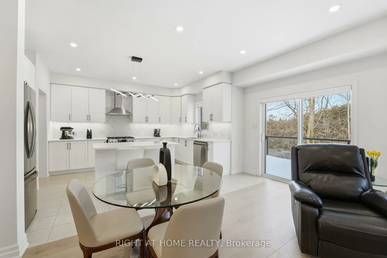 58, Charles White, Sharon, East Gwillimbury