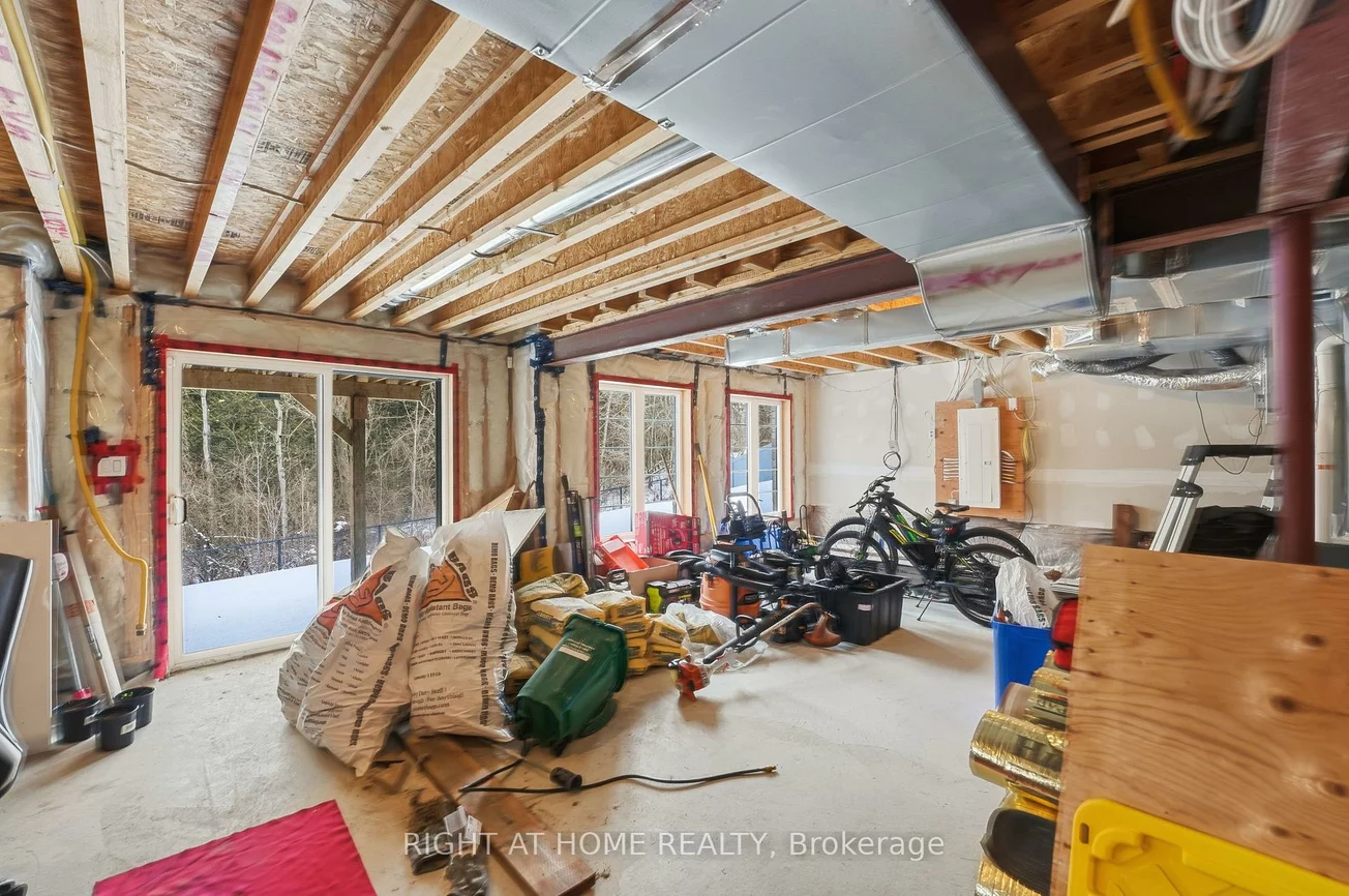 58, Charles White, Sharon, East Gwillimbury