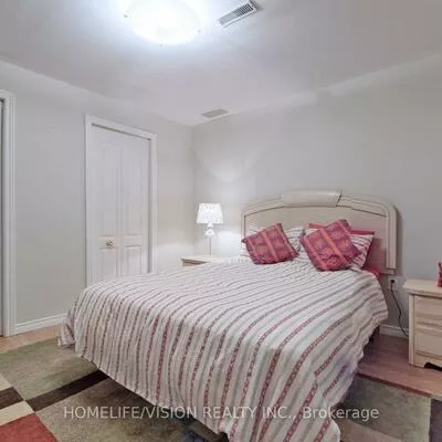 13, Karissa, Holland Landing, East Gwillimbury