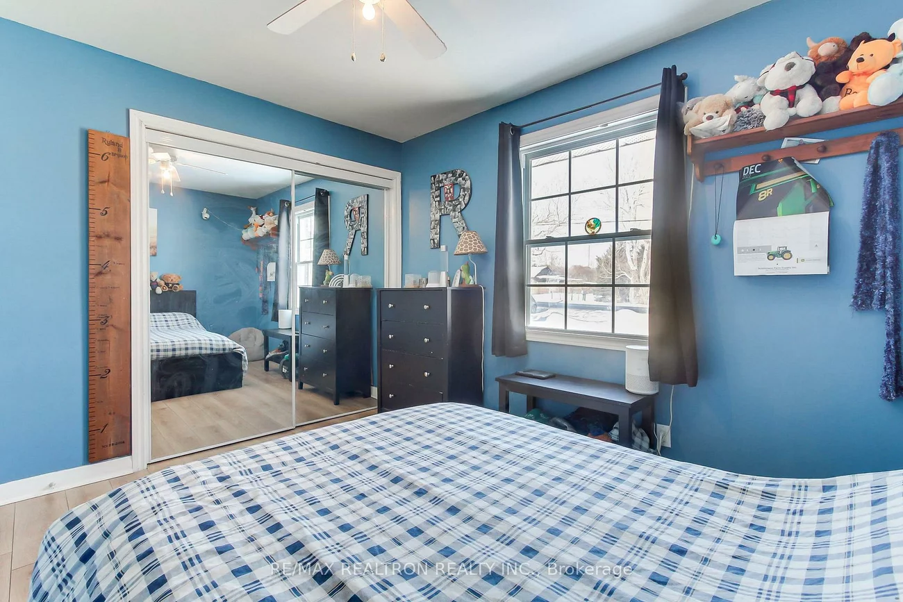 4881, Mount Albert, Rural East Gwillimbury, East Gwillimbury