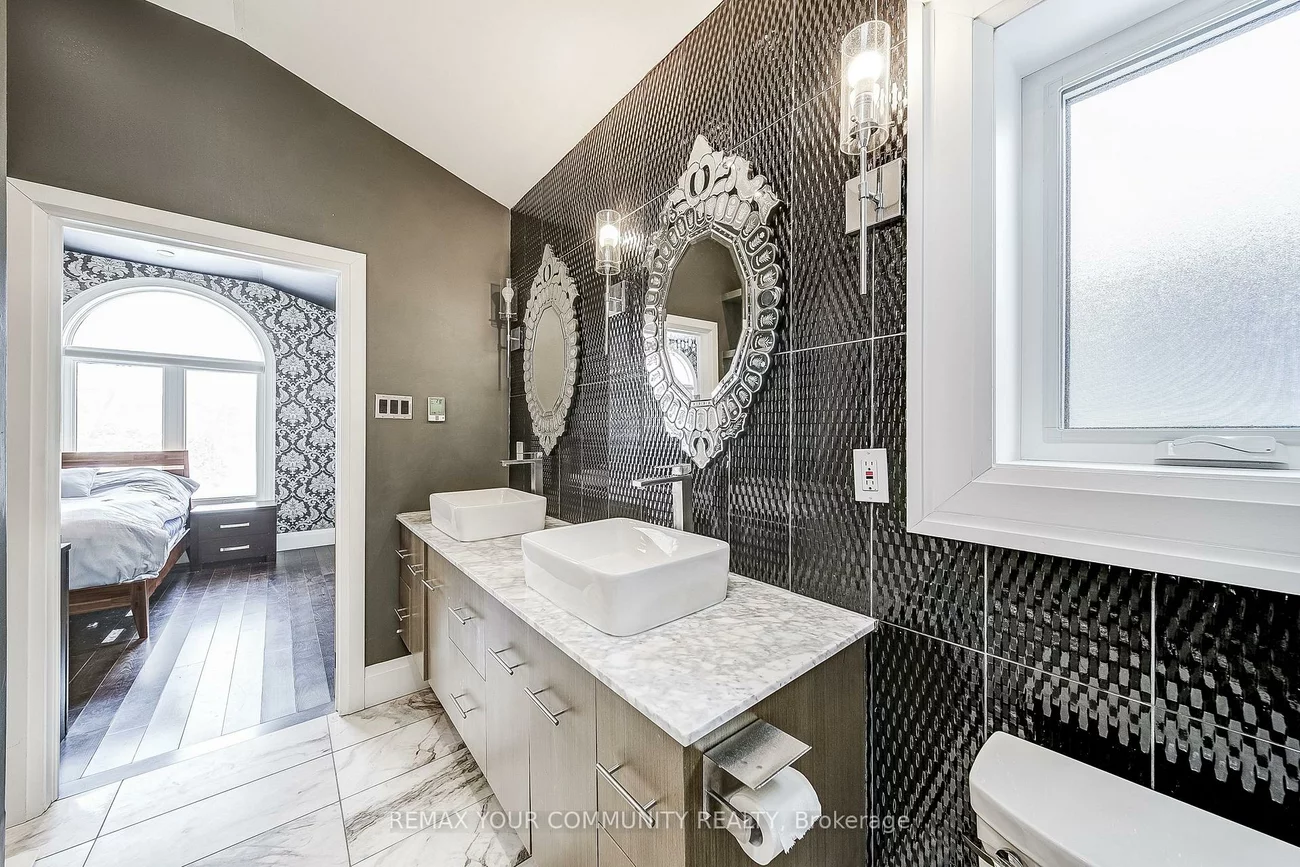 3433, Mount Albert, Sharon, East Gwillimbury