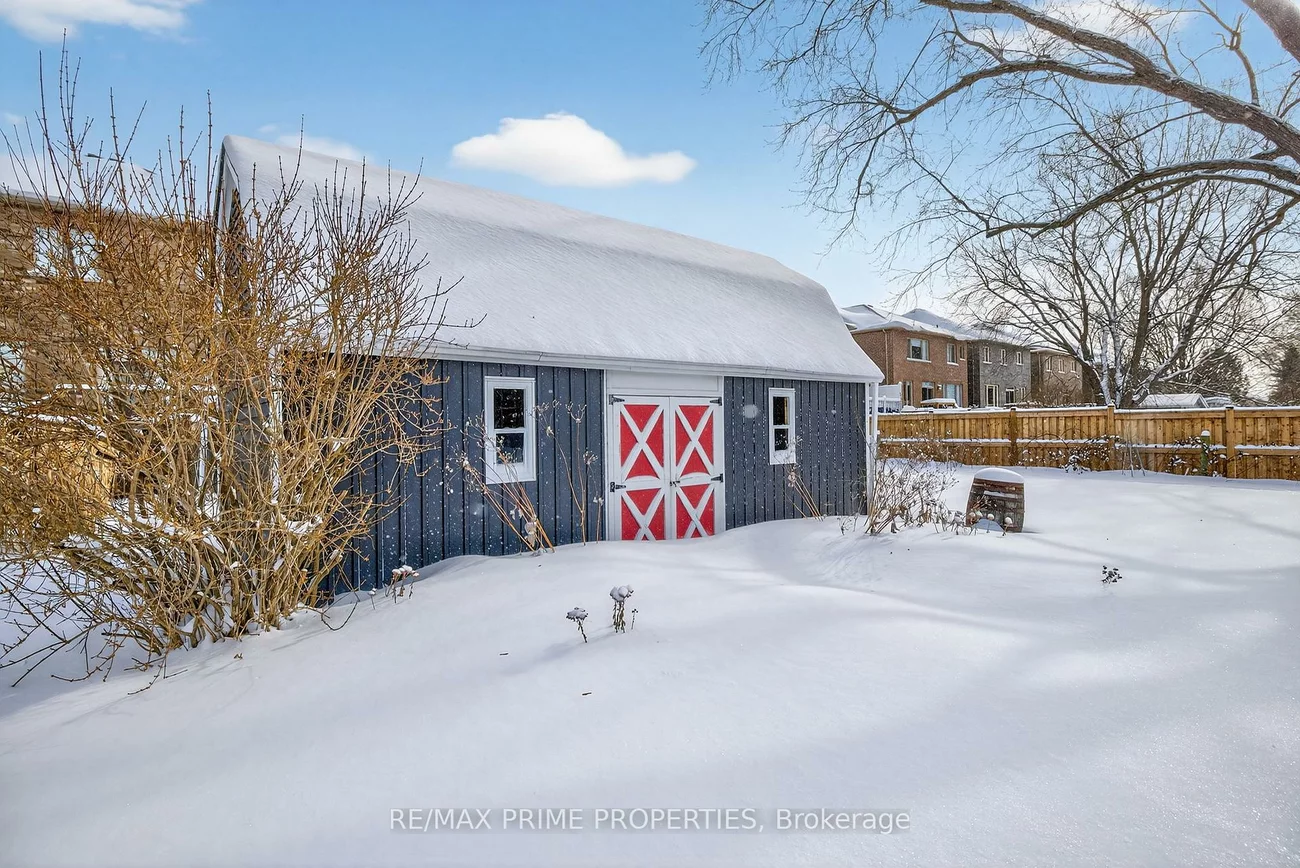18979, Centre, Mt Albert, East Gwillimbury