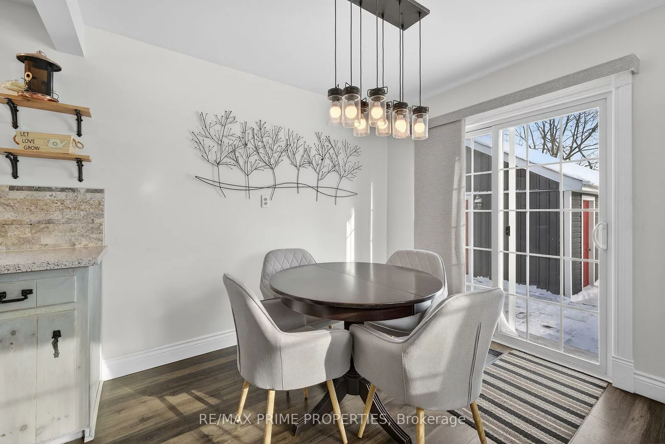 18979, Centre, Mt Albert, East Gwillimbury