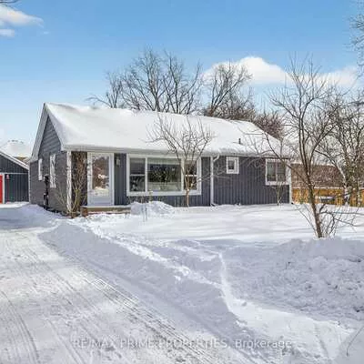 18979, Centre, Mt Albert, East Gwillimbury