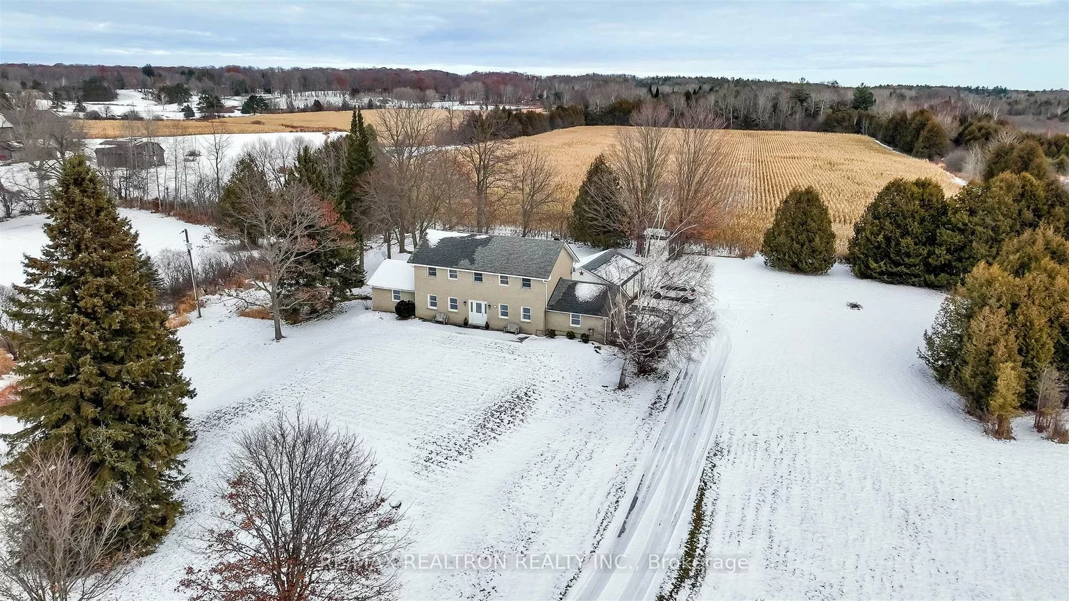 17755, Warden, Rural East Gwillimbury, East Gwillimbury
