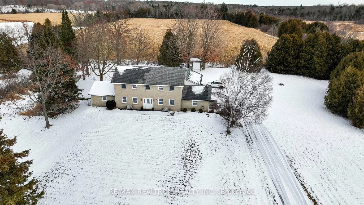 17755, Warden, Rural East Gwillimbury, East Gwillimbury