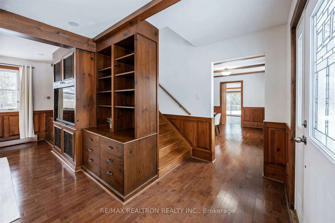 17755, Warden, Rural East Gwillimbury, East Gwillimbury