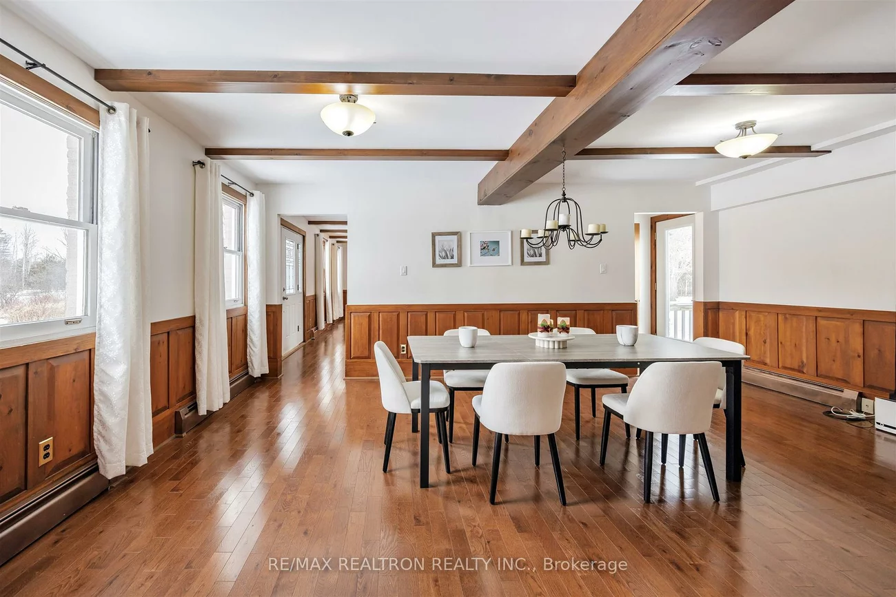 17755, Warden, Rural East Gwillimbury, East Gwillimbury