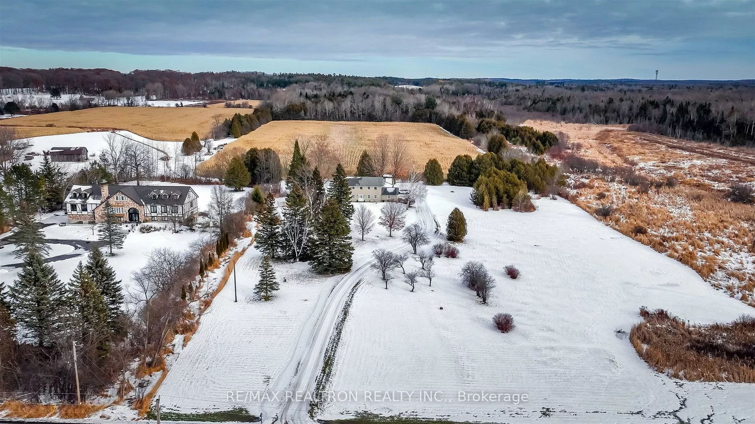 17755, Warden, Rural East Gwillimbury, East Gwillimbury