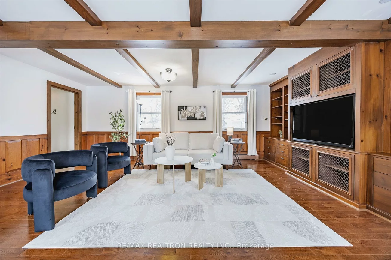 17755, Warden, Rural East Gwillimbury, East Gwillimbury