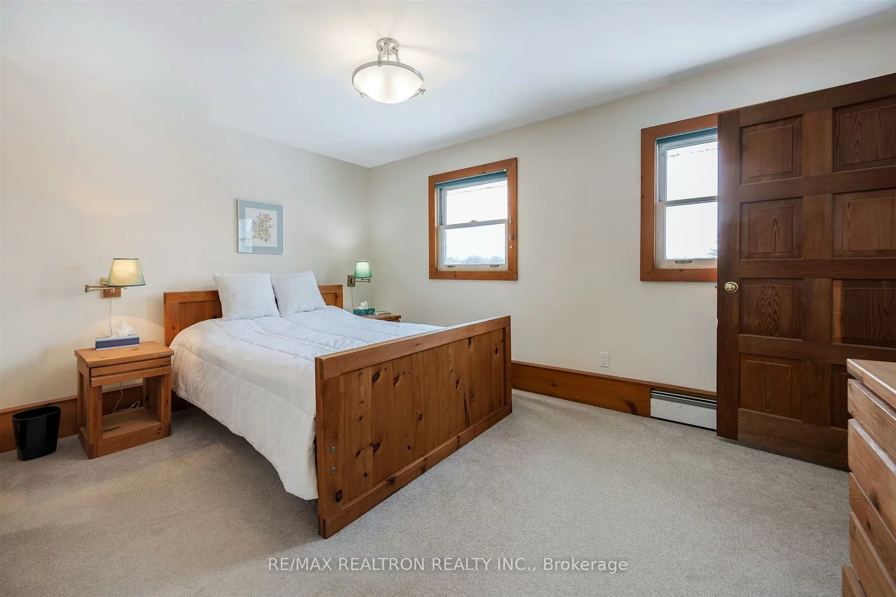 17755, Warden, Rural East Gwillimbury, East Gwillimbury