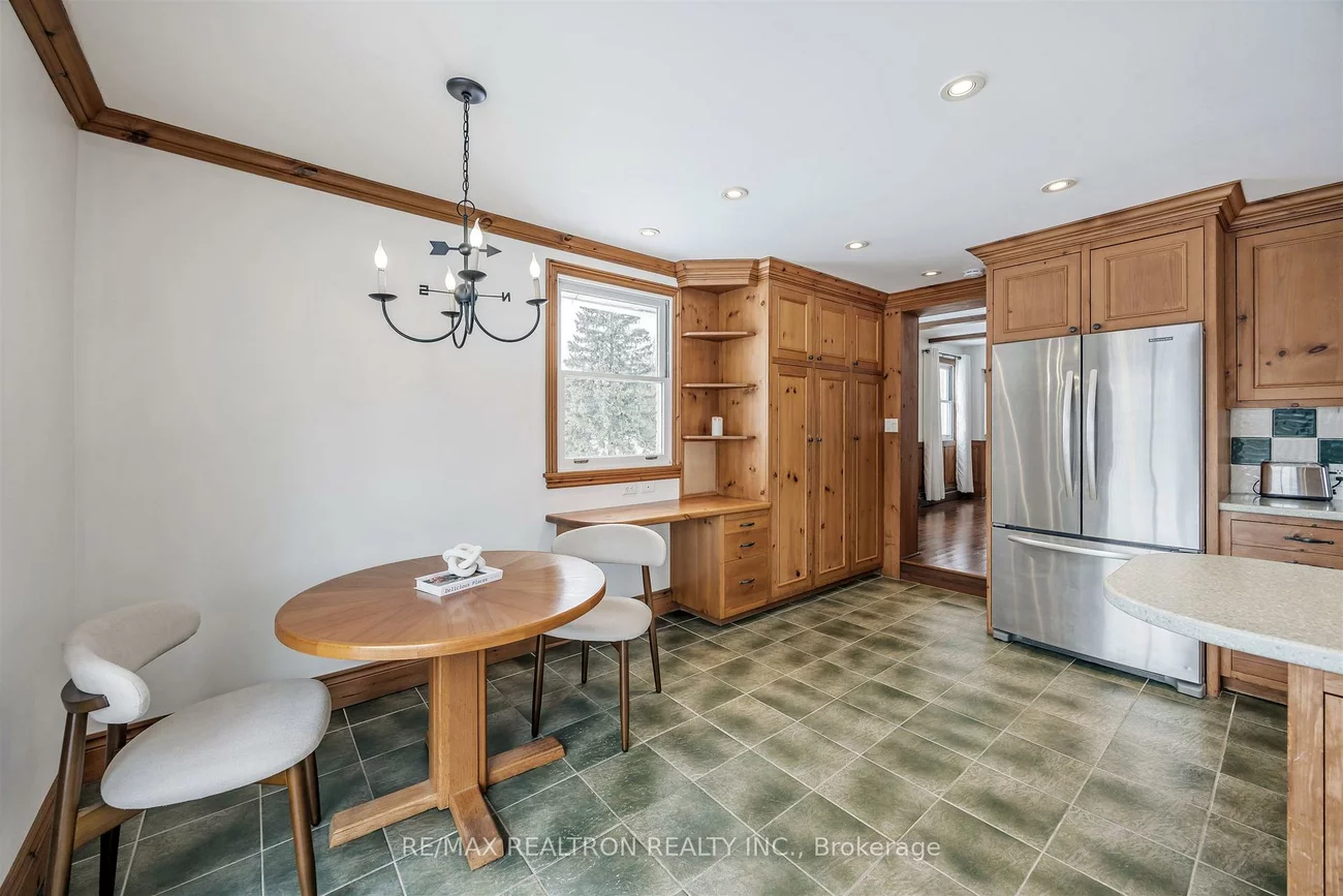 17755, Warden, Rural East Gwillimbury, East Gwillimbury