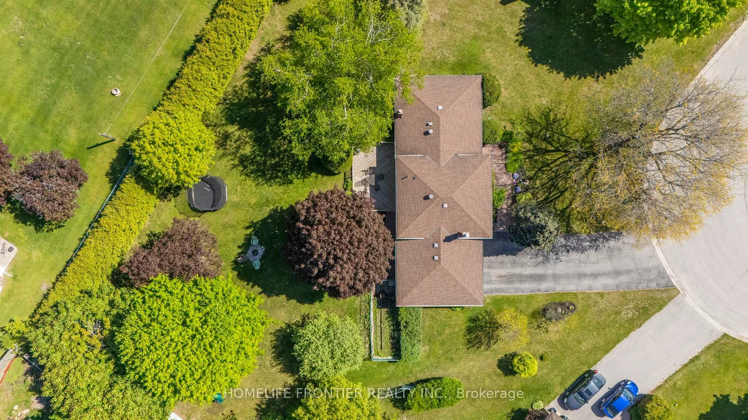 40, Delta, Holland Landing, East Gwillimbury