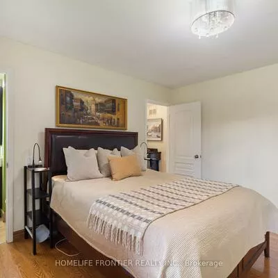 40, Delta, Holland Landing, East Gwillimbury