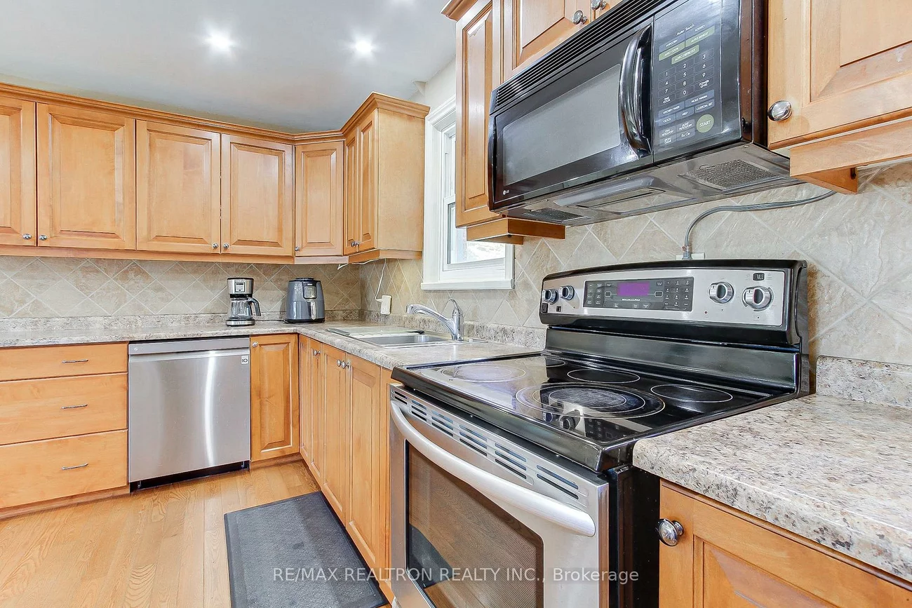 52, Farr, Sharon, East Gwillimbury