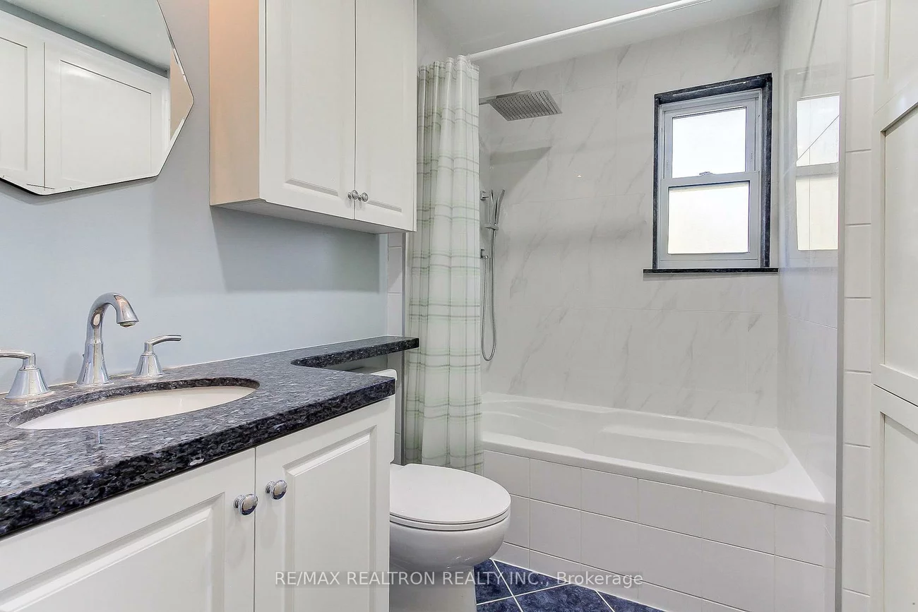 52, Farr, Sharon, East Gwillimbury