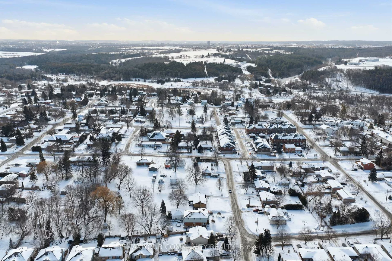 233, East, Holland Landing, East Gwillimbury