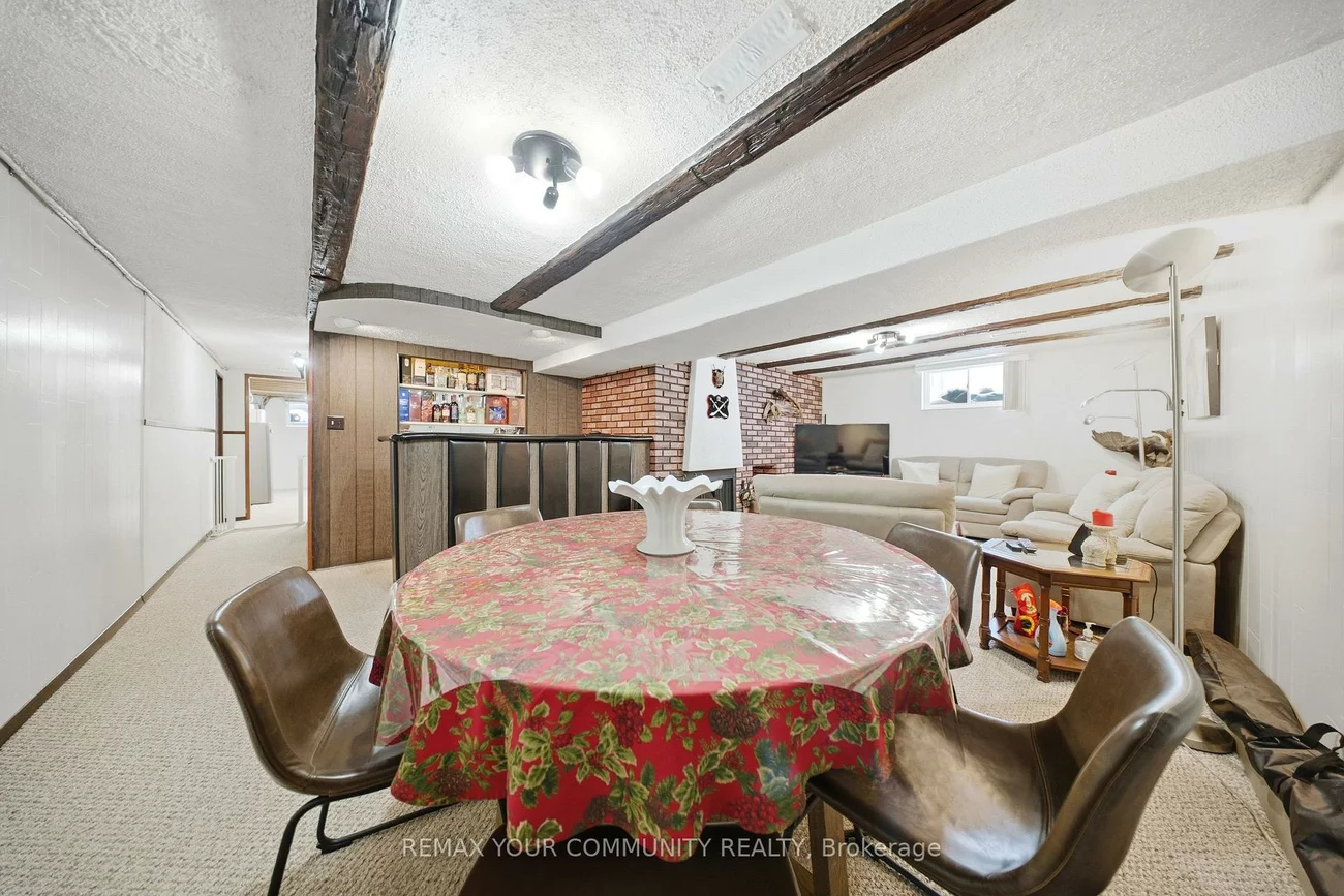 233, East, Holland Landing, East Gwillimbury